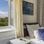 Villa Lux. Ema Cabrunici